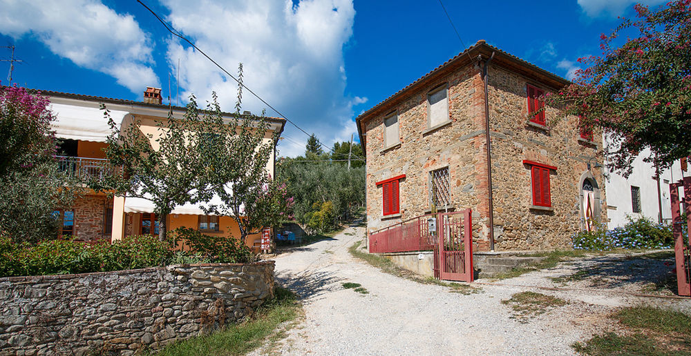 Il Piastrino Otel Vinci Dış mekan fotoğraf